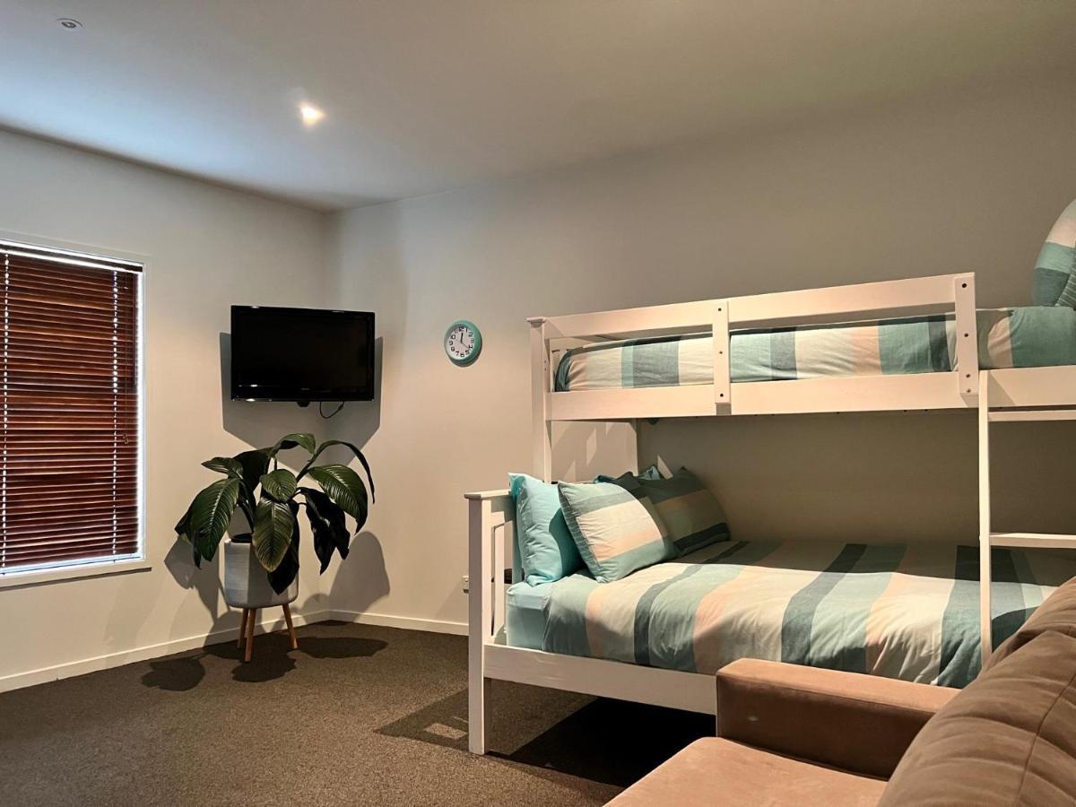 Phillip Island Holiday Apartments 카우즈 외부 사진