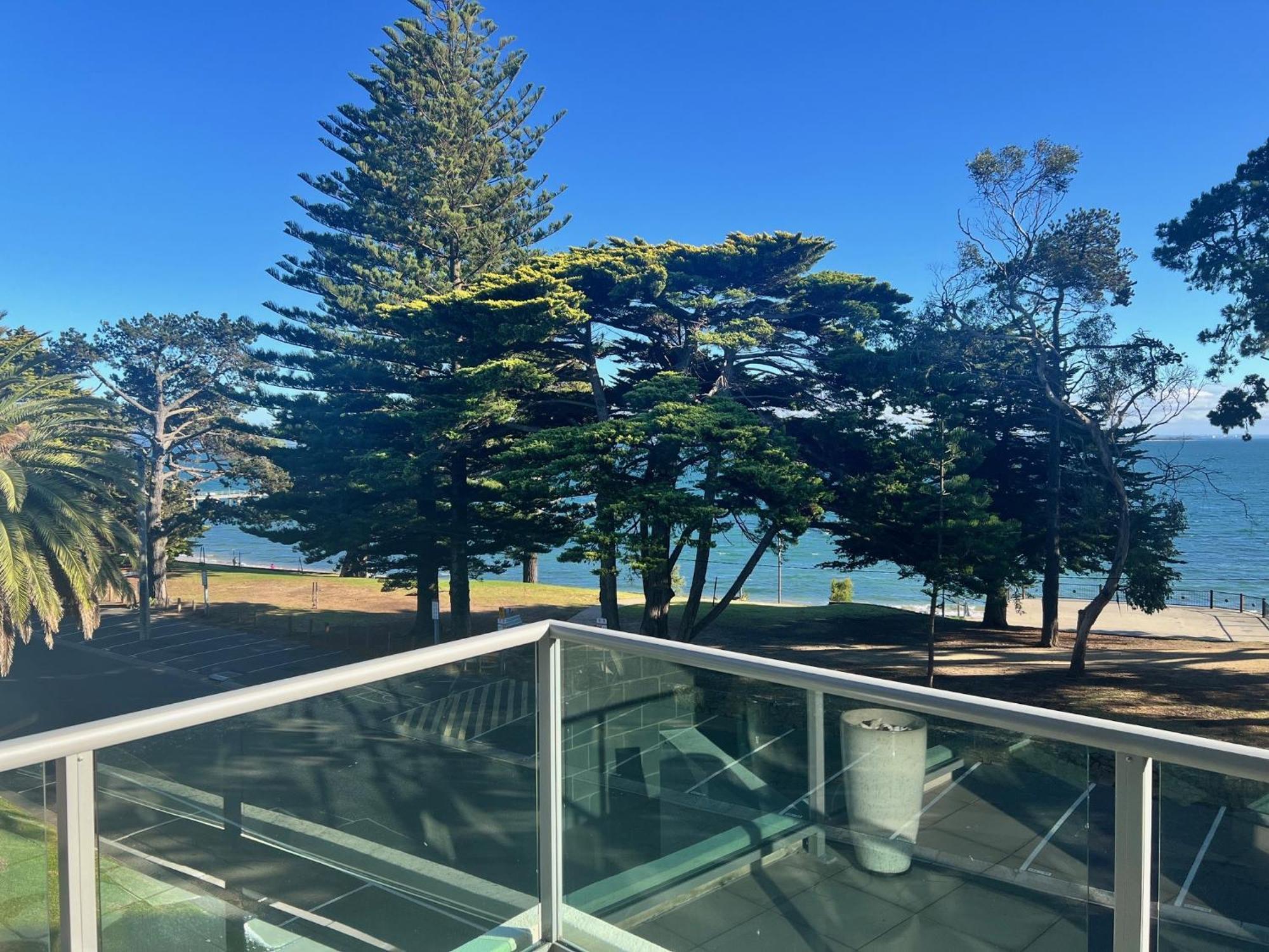Phillip Island Holiday Apartments 카우즈 외부 사진